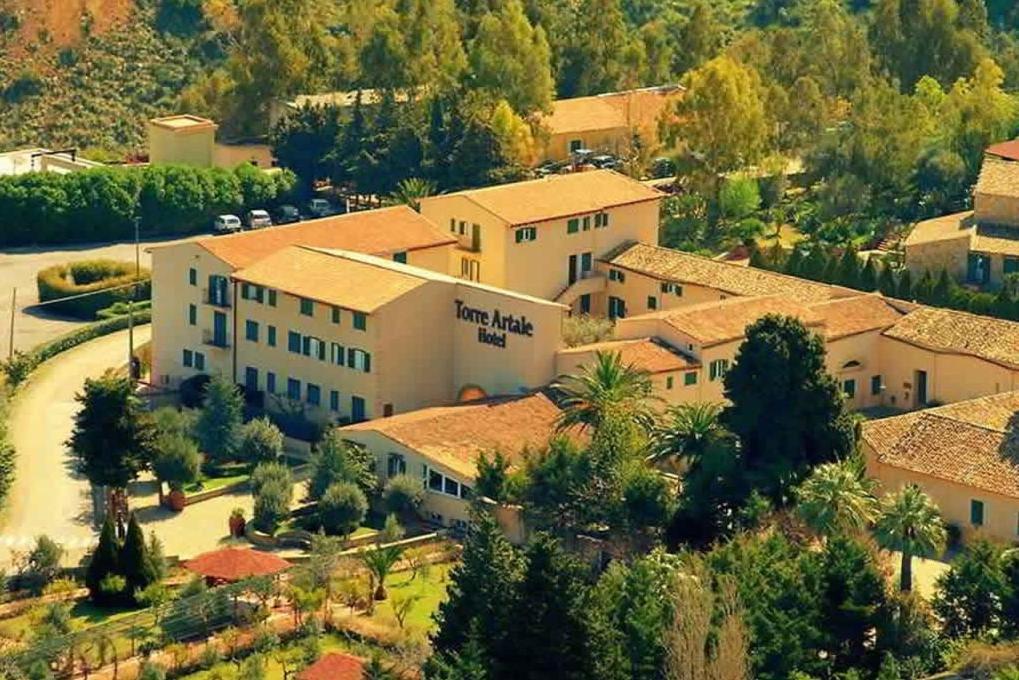 Hotel Ah Premium Borgo Torre Artale Trabia Zewnętrze zdjęcie